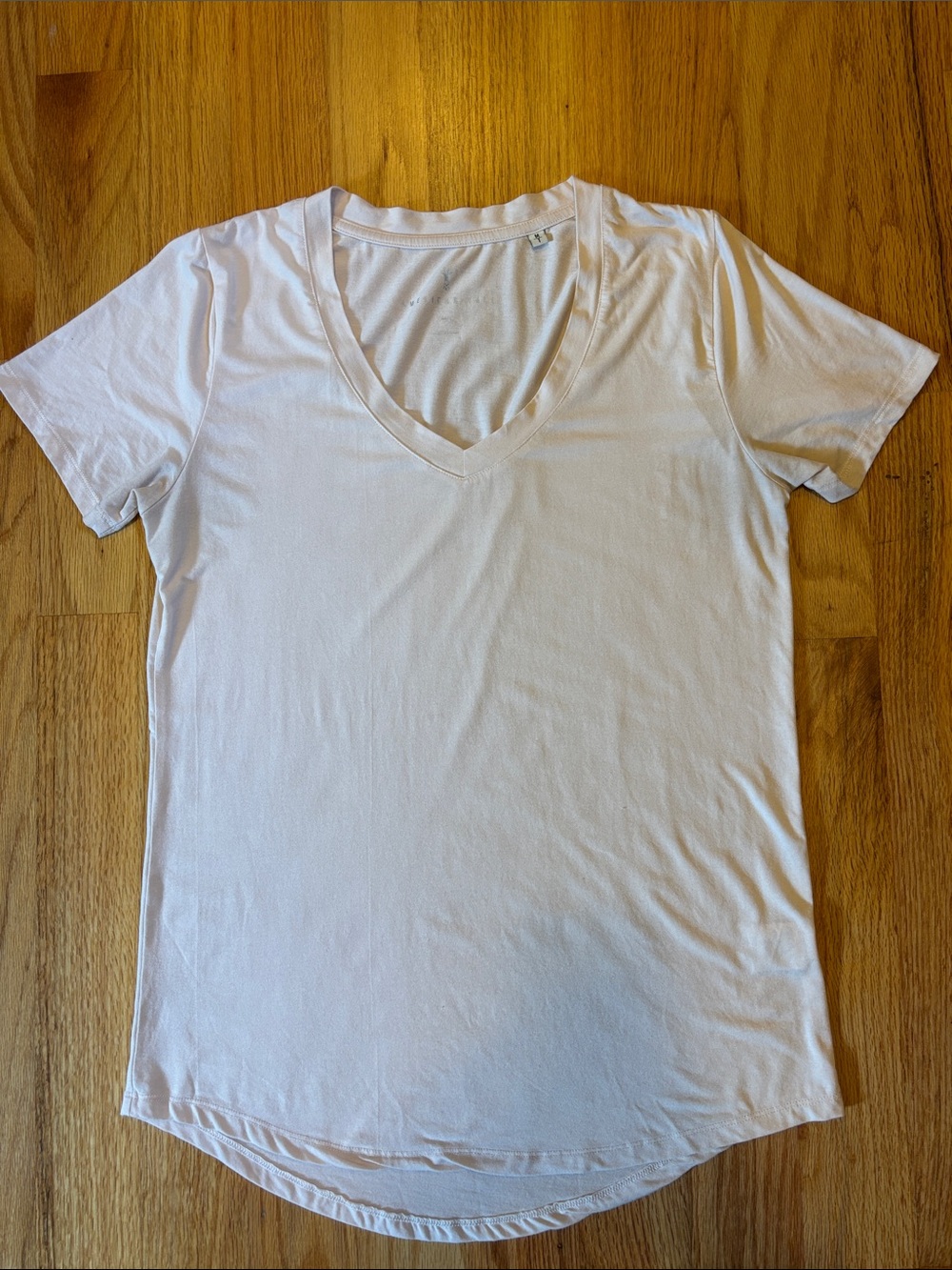 Women's light beige Scoop V-Neck Short Sleeve Tee